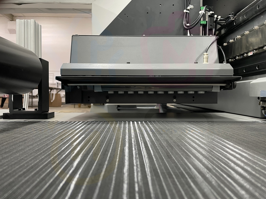 Гибридный УФ принтер HandTop HT3200UV — Kyocera KJ4A